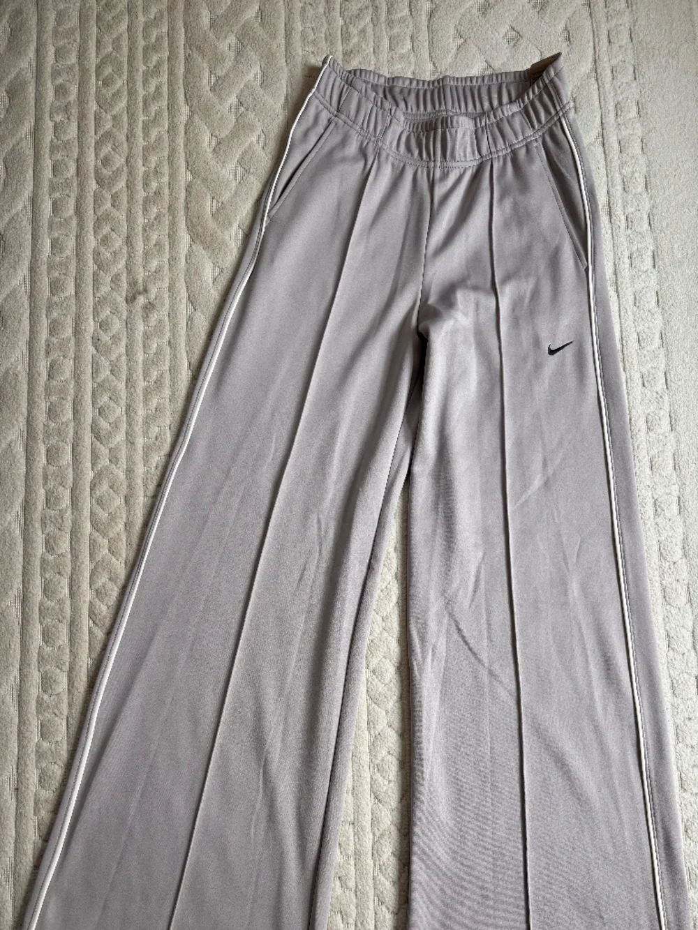 Nike Mid Rise Pants